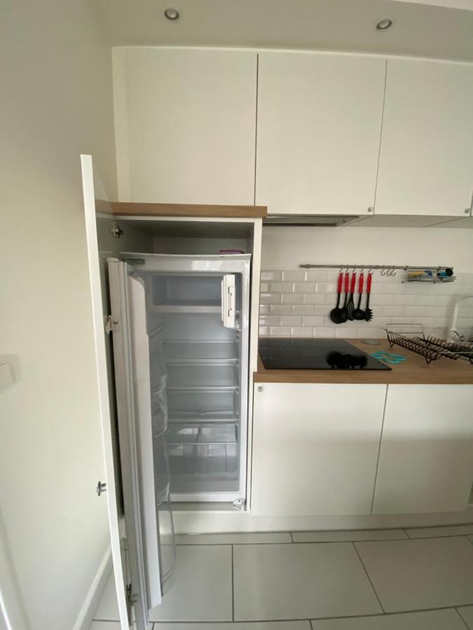Studio Morgane-Balcon Couvert-Wifi-Pres Centre-Linge Et Menage Reims Exterior photo
