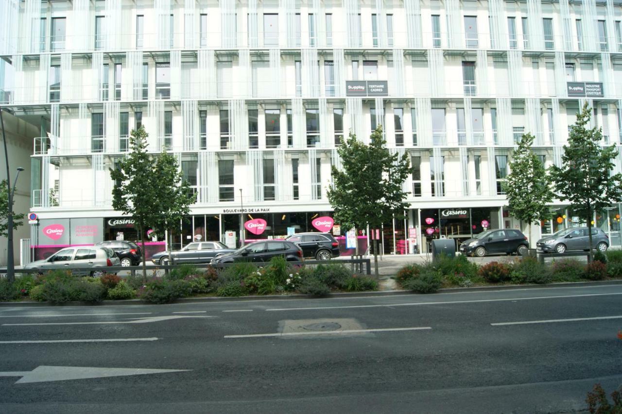 Studio Morgane-Balcon Couvert-Wifi-Pres Centre-Linge Et Menage Reims Exterior photo